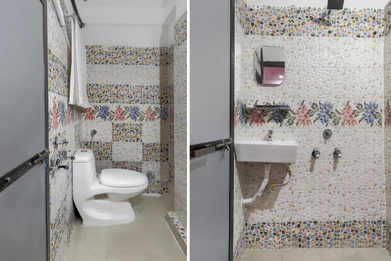 Oyo 45752 Hotel Sb Palace Godarpura Zewnętrze zdjęcie